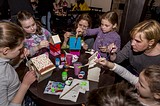 Одинцовский парк культуры, спорта и отдыха | День птиц | мастер-класс по росписи мини-скворечников