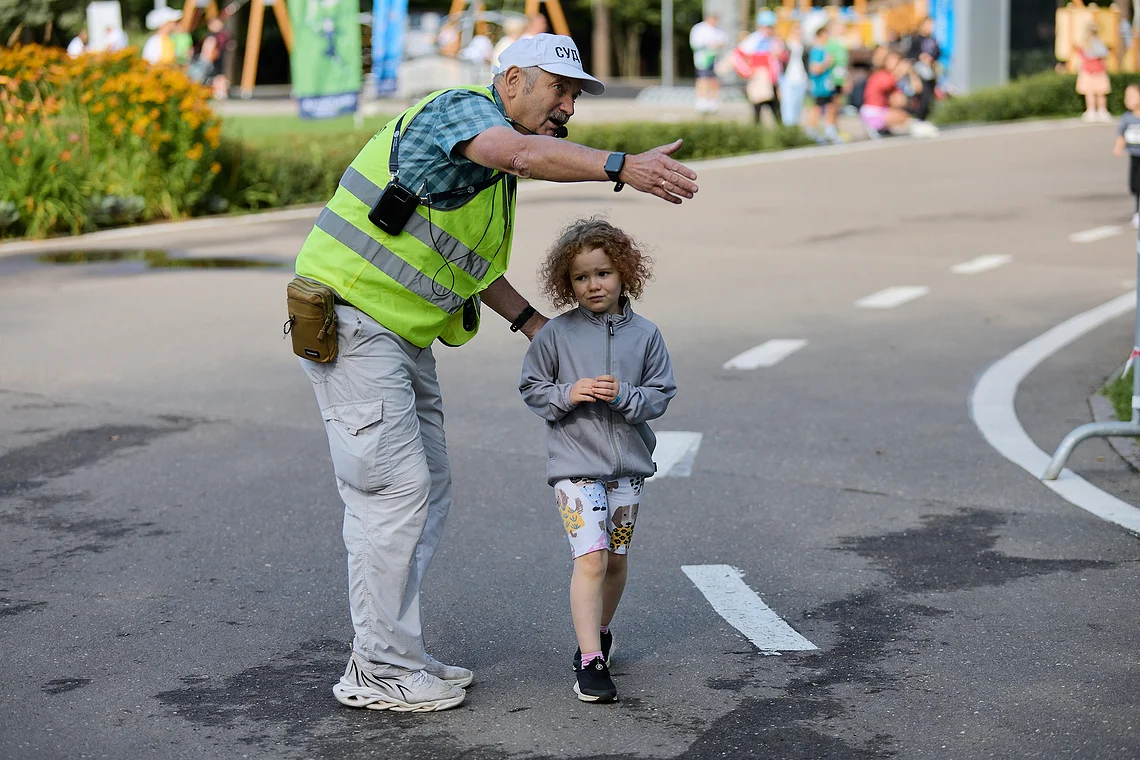 Гонка на лыжероллерах Repeat Race