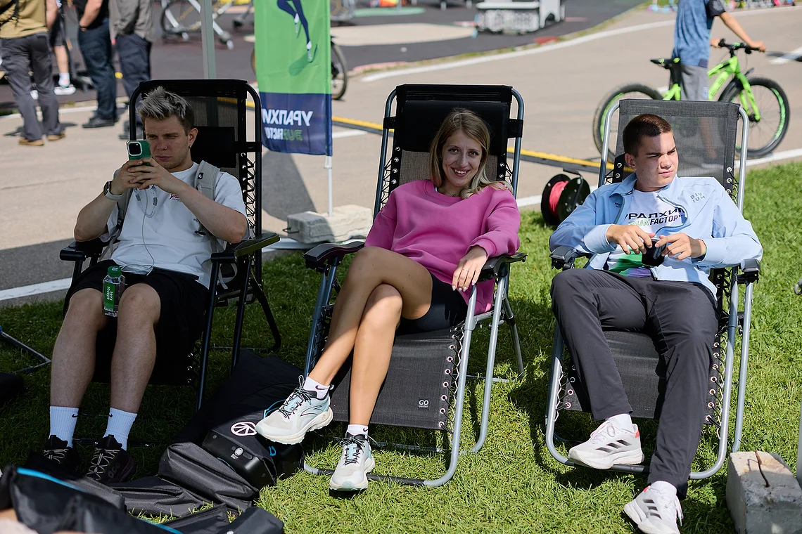 Гонка на лыжероллерах Repeat Race