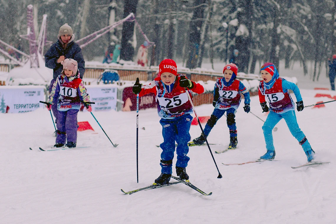 Вечерняя гонка Акентьева
