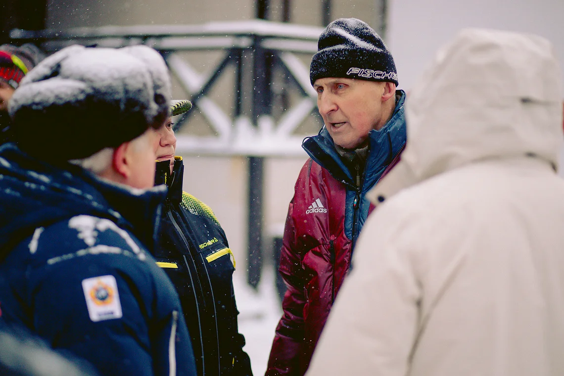 Вечерняя гонка Акентьева